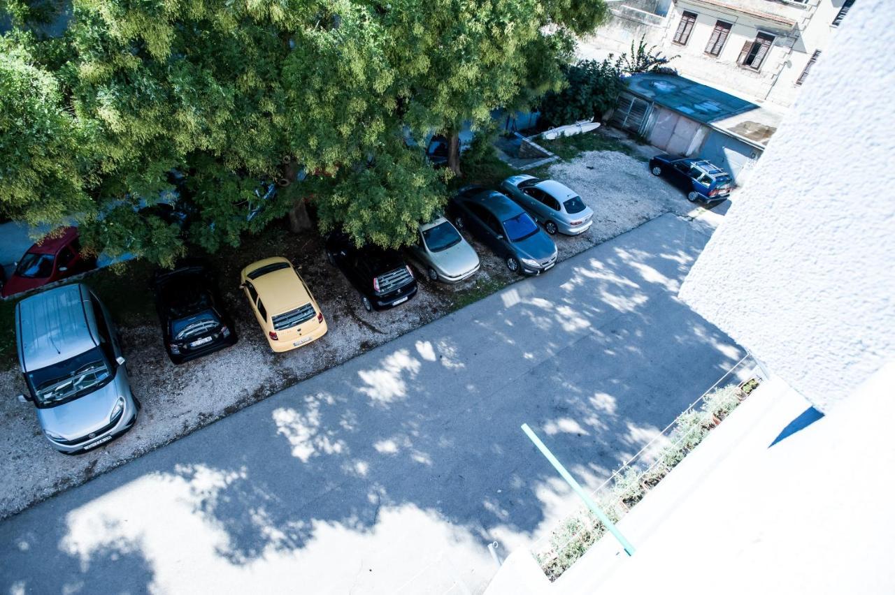 Apartment Little Violet - Balcony & Free Parking Zadar Exterior foto