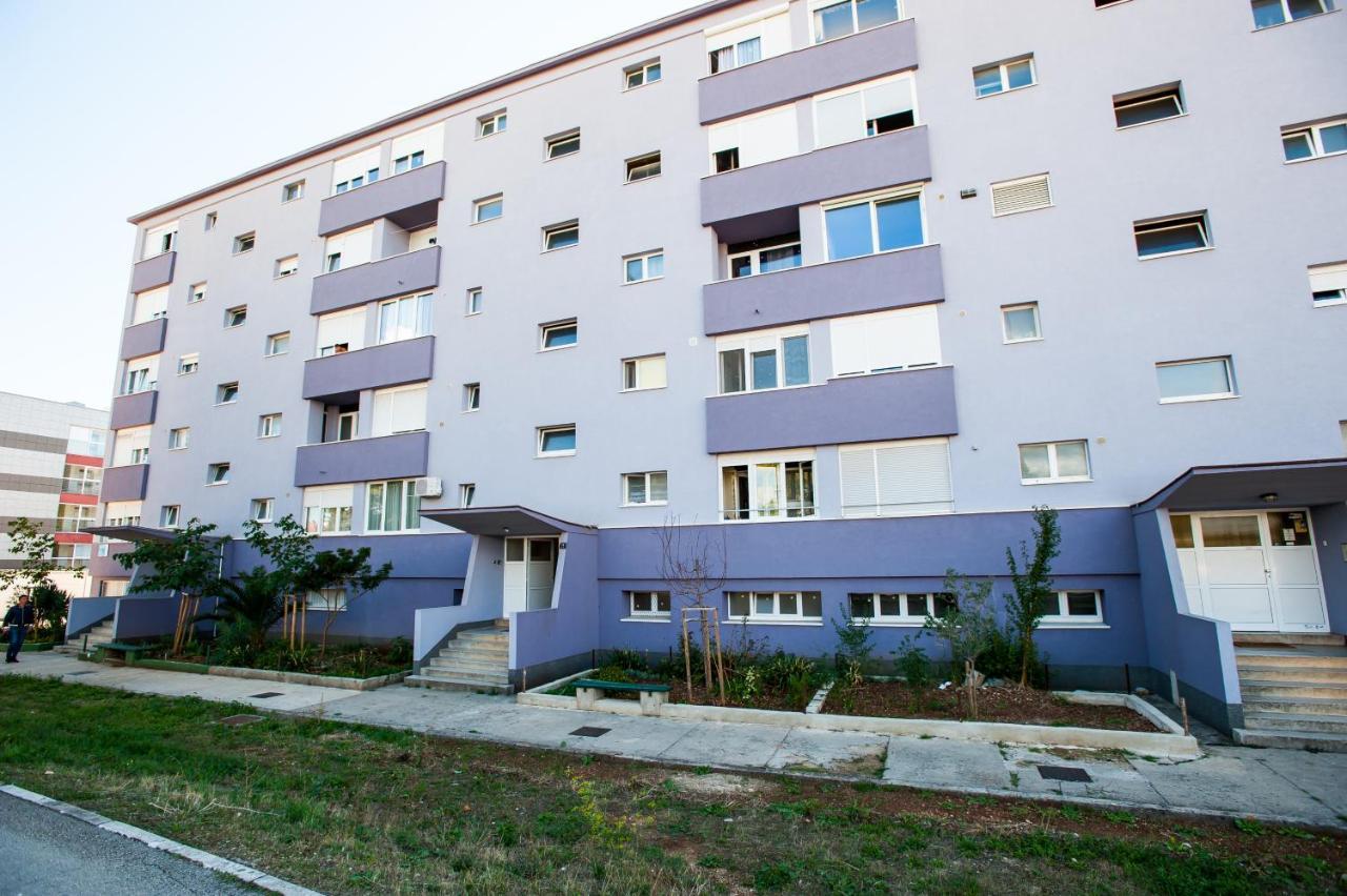 Apartment Little Violet - Balcony & Free Parking Zadar Exterior foto